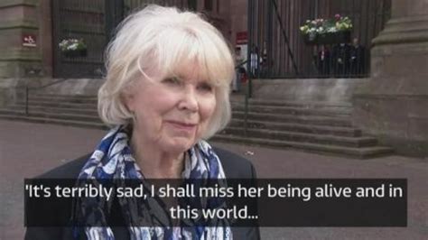 is wendy craig still alive